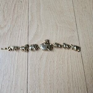 Vintage AJC Noahs Ark Animal Link Bracelet Gold Tone Figural 7.25‎ Inch